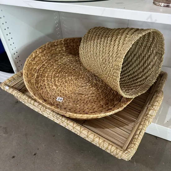 Tray, platter, and basket