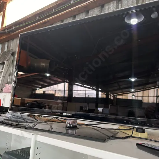 Samsung 40inch smart TV