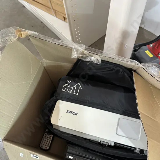 Epson projector & screen plus DVD player (ex storage lock up)