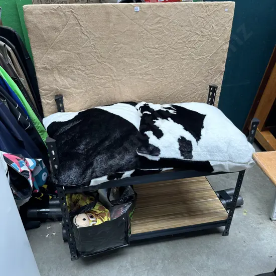 Cushions, shelf, pin boards etc