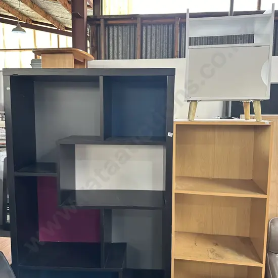 2 shelves and bedside