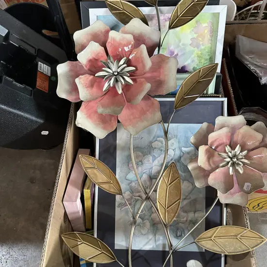 Metal wall art plus paintings