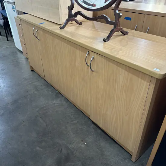 Credenza 1800mm