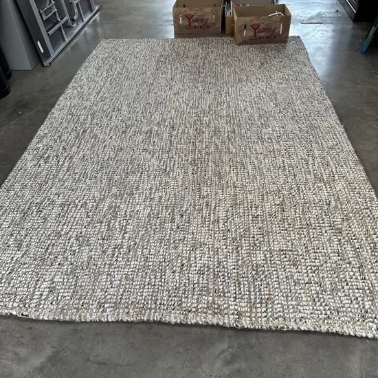 Woven wool & seagrass rug 3000mmx2000mm