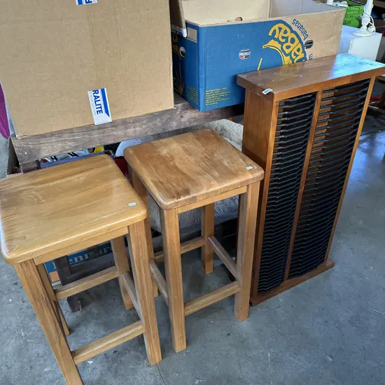 Pr bar stools, CD DVD stand etc