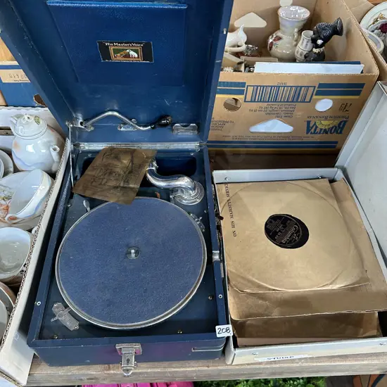 Portable turntable and records