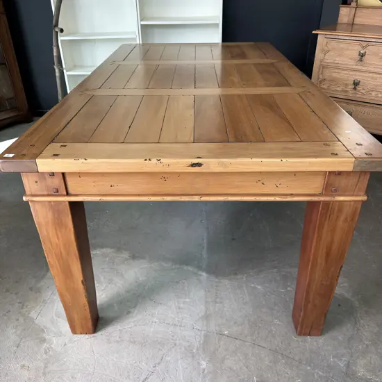 Kevin Osmond Matai table WITHDRAWN-NO BIDDING (will be back in next week)