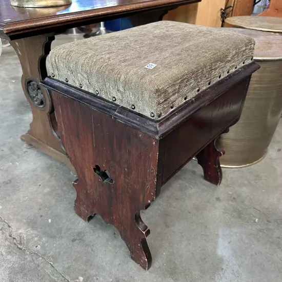 Arts & Crafts piano stool