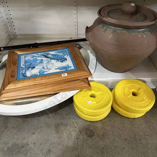 Onion pot, weights, pictures etc