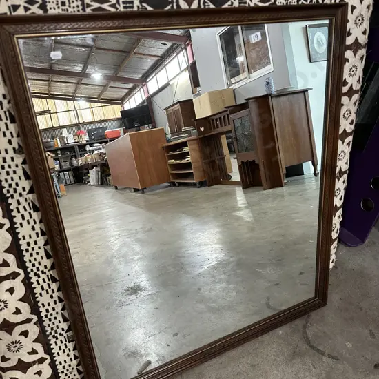 Mirror 750 x 870