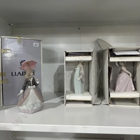 3 x Lladro figures boxed