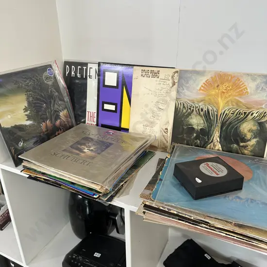 LP collection - Bowie not true to label