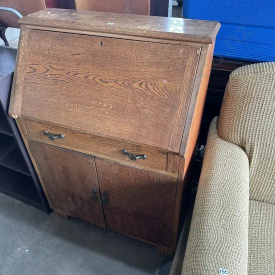 Oak desk