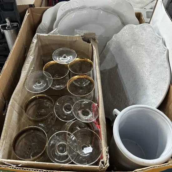 Platers and wine glasses