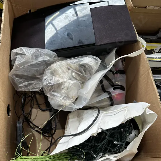 Stereo and decorations