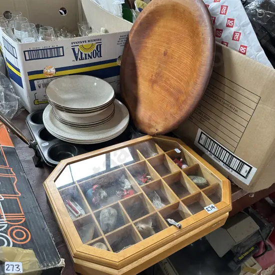 Minitures display and wooden plater etc