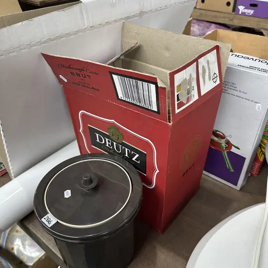 Ice bucket, stand, glassware and frames