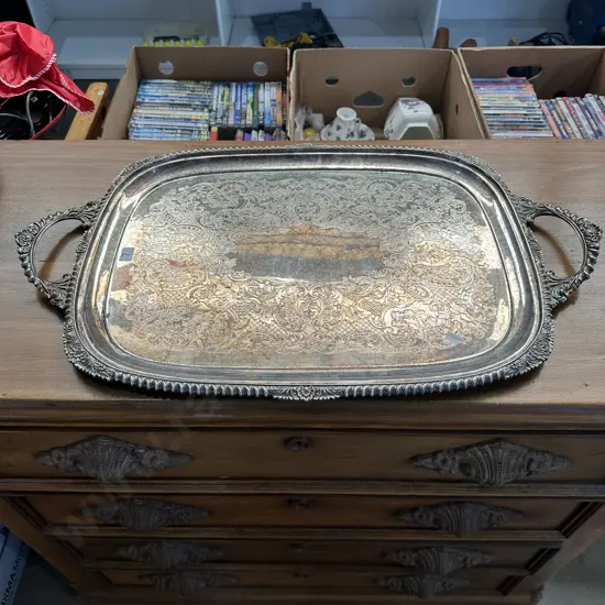 Large serving platter
