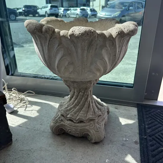 2pc Concrete planter 55cm