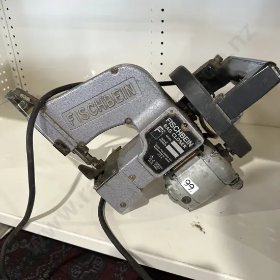 Bag closer stitching machine