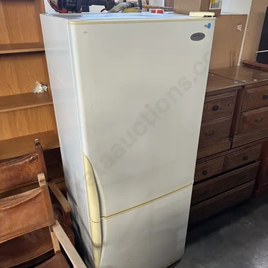 Fridge freezer - average