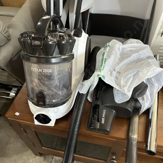 Titan 2000 Vac