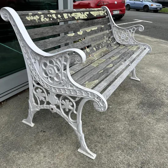 Garden seat