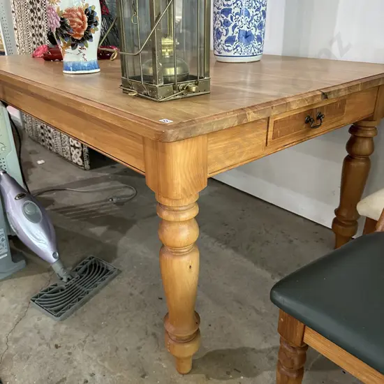 Lovely solid Rimu table with draws each end 1650 x 1050
