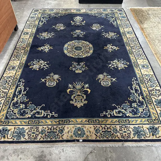 Vintage rug 2900 x 1900