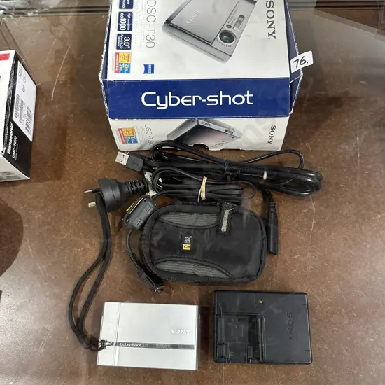 Sony Cybershot and accessories