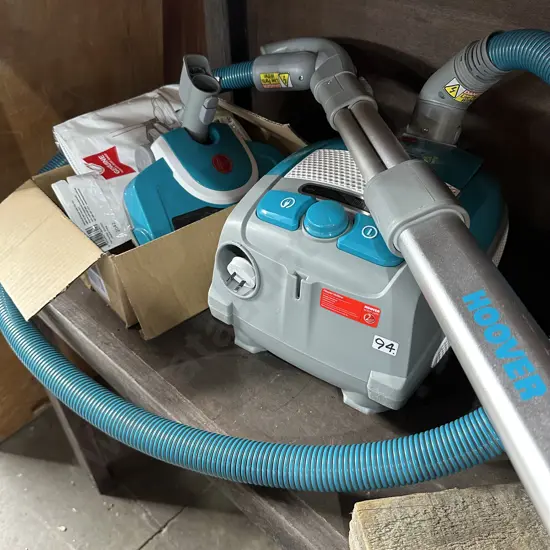 Hoover vac - excellent cond.