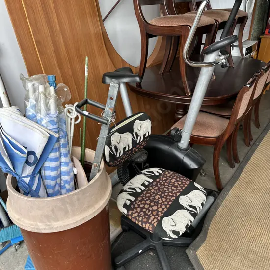 Exercyle , chair and bin of bits