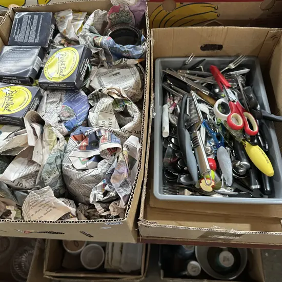 2 box jars and utensils