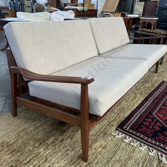 Mid-Century "Don" sofabed (see extra photos)