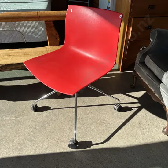 Designer chair - cost 1k new