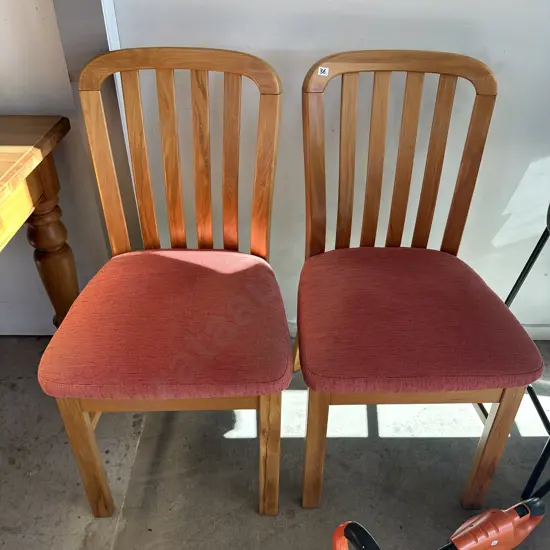 Pr Rimu chairs