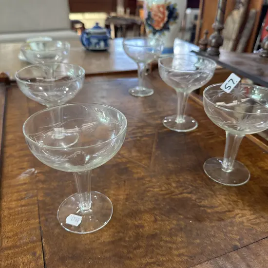 Set 6 vintage Champagne glasses
