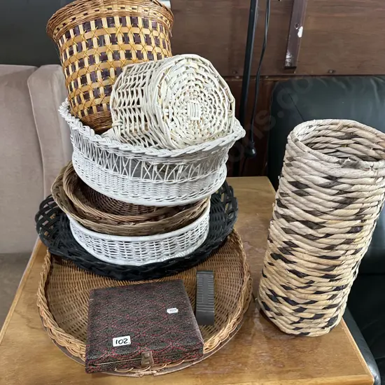 Wicker trays and baskets