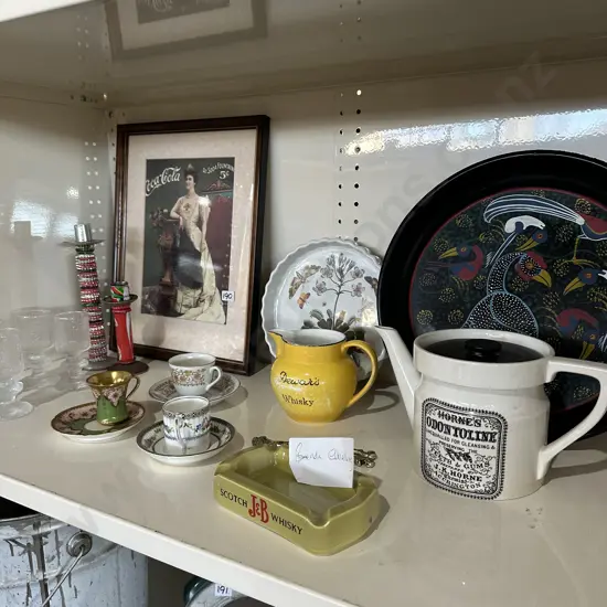 Shelf lot collectables