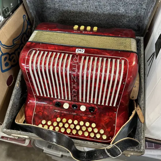 Boxed accordion