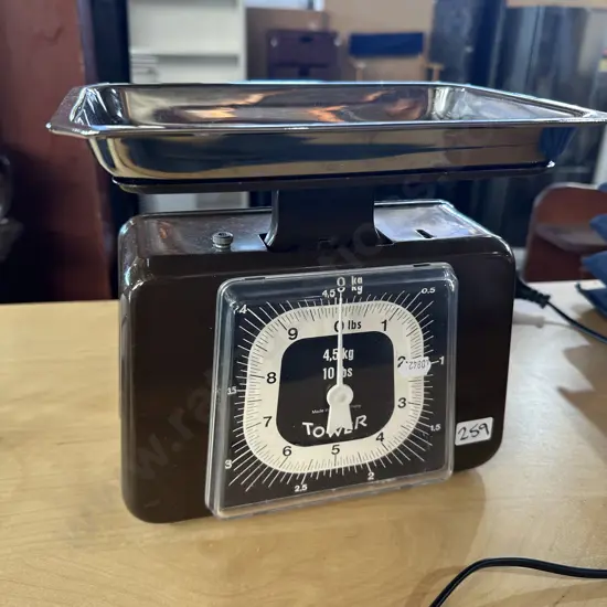 Vintage scales