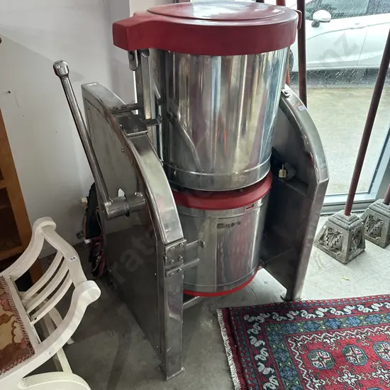 Commercial grinder