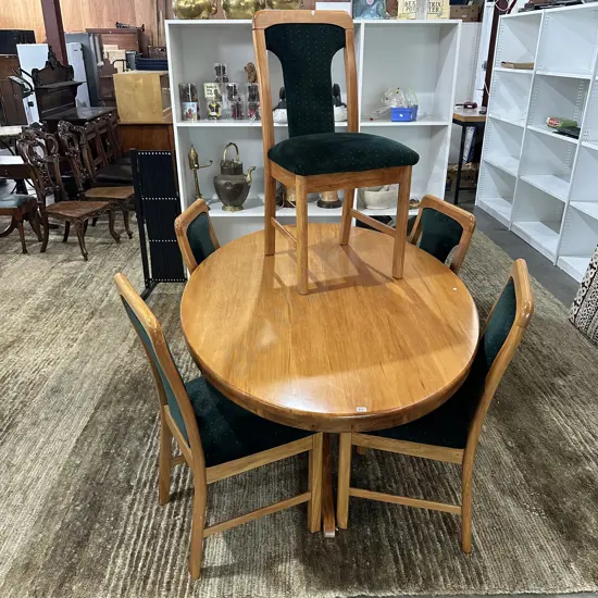 Solid Rimu table and chairs