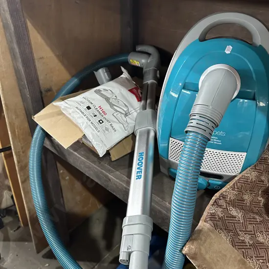 Hoover vac - excellent cond.