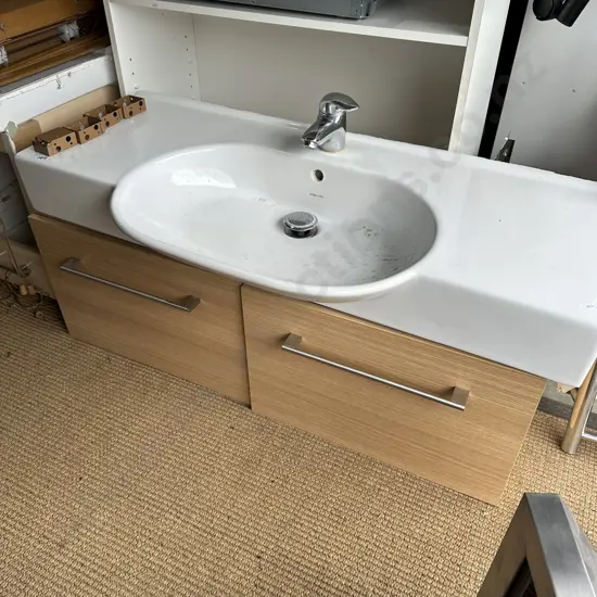 2 wall hung vanity  ( 1 as is )
