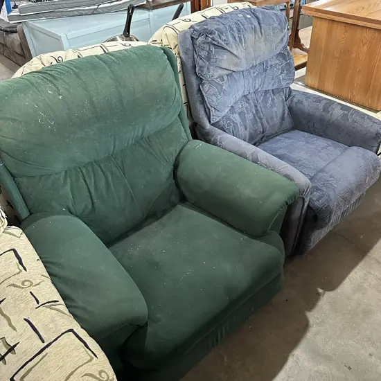 2 lounge chairs