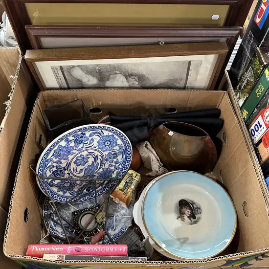 Box Collectables (not the pictures)