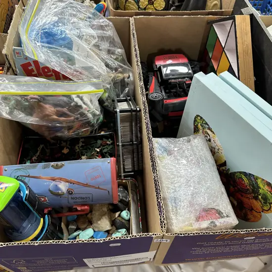 2 box toys and pictures