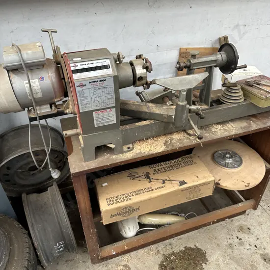 Nova 3000 Wood lathe & extension bed