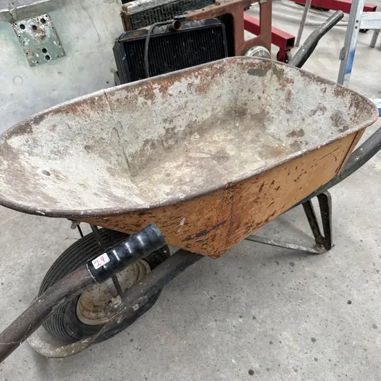 Builders barrow with flatty